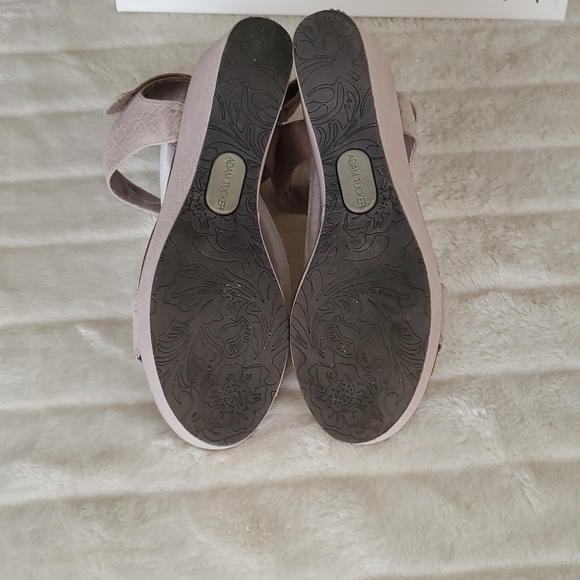 Natural Adam Tucker Baci Platform Wedge Sandals - Picture 6 of 8